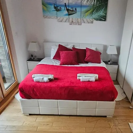 Sara Lux A Blok Apartment *