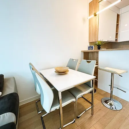 Sara Lux A Blok Appartement *