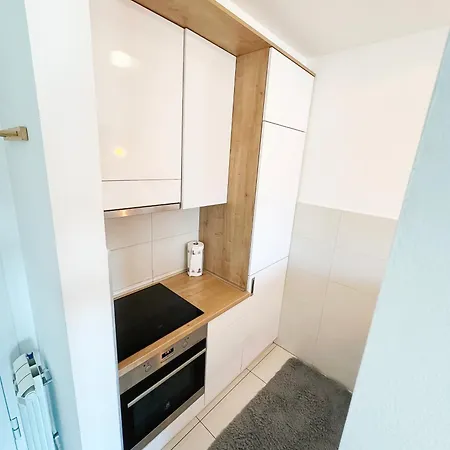 Sara Lux A Blok Appartement